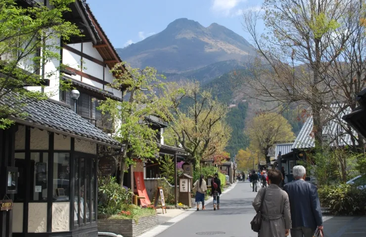 湯の坪通り